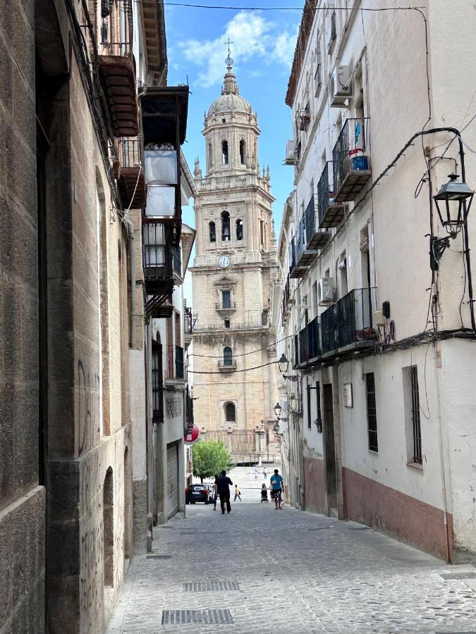 Apartamentos La Catedral De Jaén Eksteriør bilde